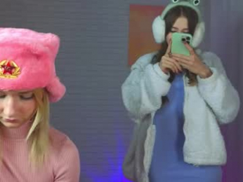 strawberryglow webcam model stream image