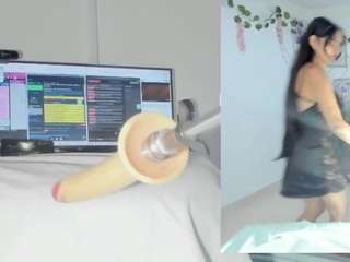 emily-philip webcam model stream image