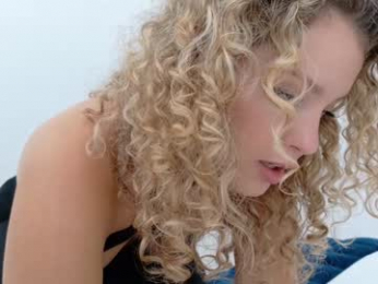 theislandgirl webcam model stream image