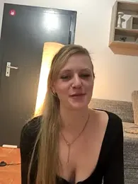 godspot_ webcam model stream image