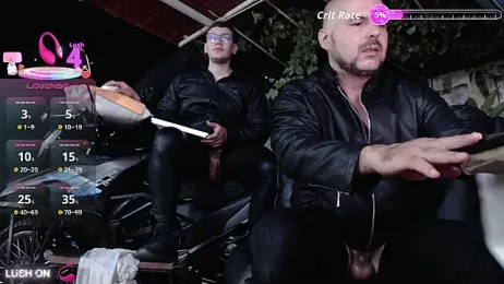 Neil_and_isaac webcam stripchat model stream image