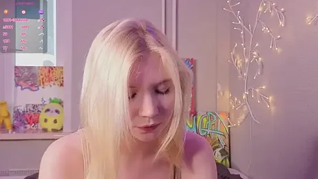 DaisyElmers webcam model stream image