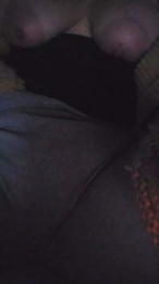 Chia562002 webcam model stream image