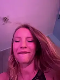 AnastasiaAniess webcam model stream image