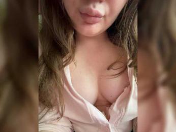 Lumiaa webcam bongacams model stream image