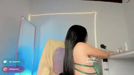 Yellowranger1 webcam model stream image