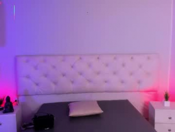 aron_cruz12 webcam model stream image