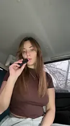 Night_dreams webcam model stream image