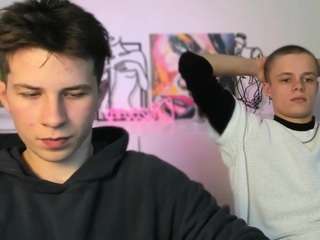 leo-valor webcam model stream image