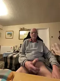 cutaboverest webcam model stream image