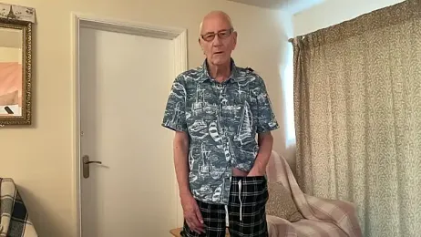 cutaboverest webcam model stream image