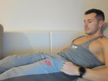 roberto4ever webcam chaturbate model stream image