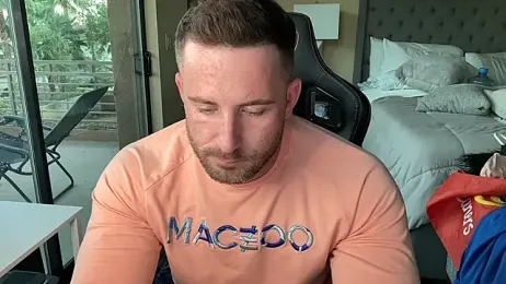 brettmycles28 webcam stripchat model stream image