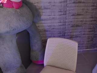 tinnahottie webcam model stream image