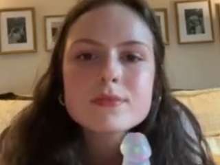 lexisplayroom webcam model stream image