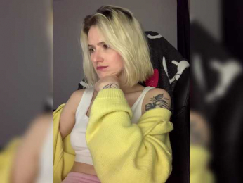 Asya_ webcam model stream image