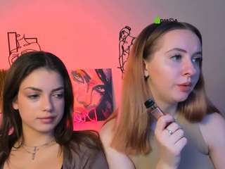 mila-glow webcam model stream image