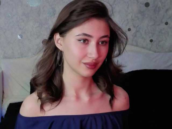 Afffiiina webcam bongacams model stream image