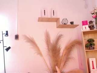 tylla webcam model stream image