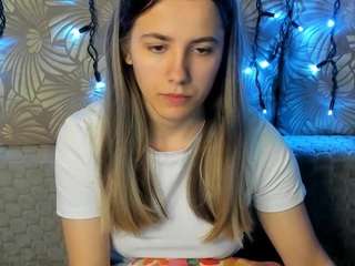 maggiecake webcam model stream image