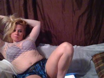 TheGirlfromtheinternet webcam model stream image