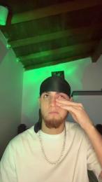 MatteoCross webcam model stream image