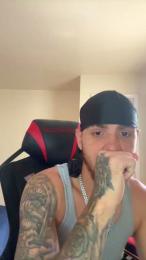 MatteoCross webcam model stream image