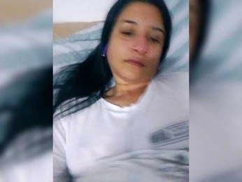 Kary221a webcam model stream image