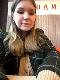 PumaShyXD webcam model stream image