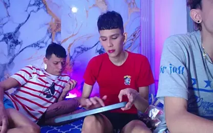 Desire_Boys1 webcam stripchat model stream image