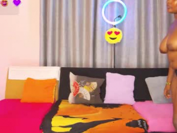 heaven_gall_ webcam model stream image