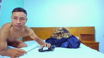 maik_james webcam cam4 model stream image