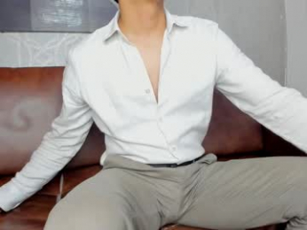 lucii_fer_ webcam model stream image