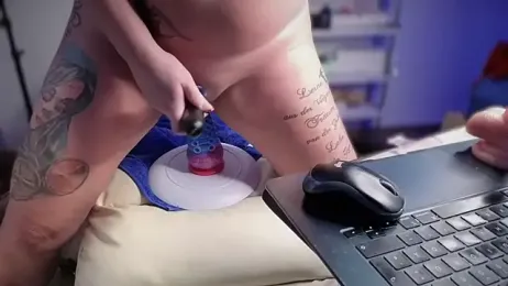 Inked_blondi webcam model stream image