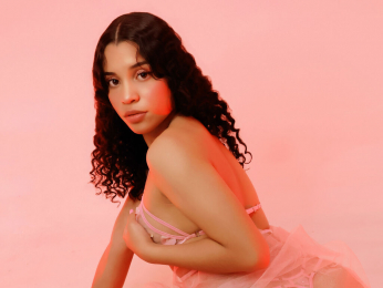 LunaBloss webcam model stream image