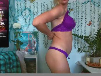 HarleyWid webcam model stream image