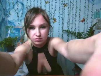 HarleyWid webcam bongacams model stream image