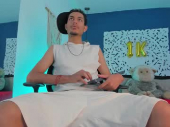 adonis_wb webcam model stream image