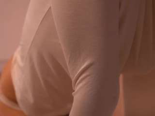 sensationnewww webcam model stream image