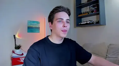 Eric_ether webcam model stream image