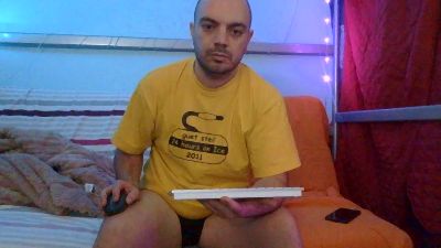 P_etForKiss webcam cam4 model stream image