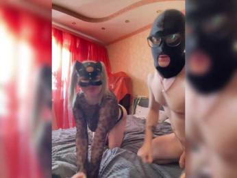 Kisi_Sisi webcam model stream image