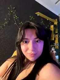 Tasty_Nora webcam model stream image