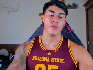 Taylor Mclane webcam model stream image