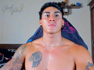 Taylor Mclane webcam model stream image