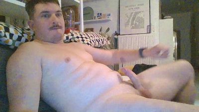 moinuxxx webcam cam4 model stream image