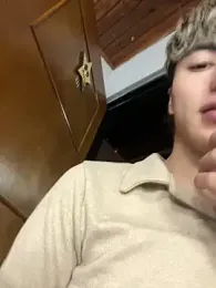 AlexanderCollman2 webcam model stream image