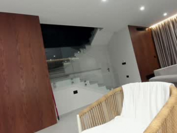 ehotlovea webcam model stream image