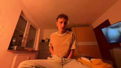 leo_twinkxx webcam cam4 model stream image