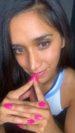 Aniescardini webcam model stream image